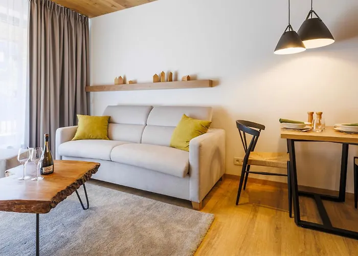 Vista Apartments